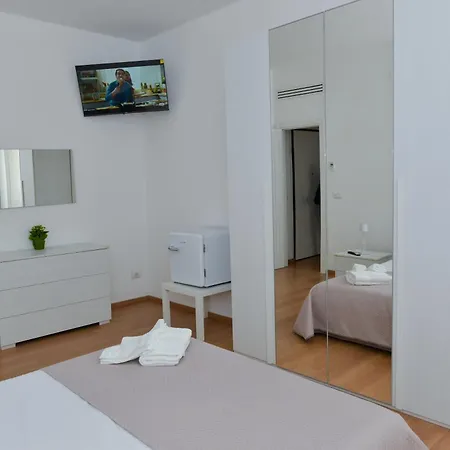 Allegra - De Vivo Realty Di Sorrento 메타